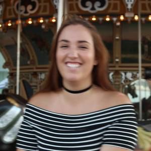 Meet your Posher, Sabrina